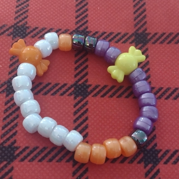 Halloween Bracelets - Picture 5 of 16